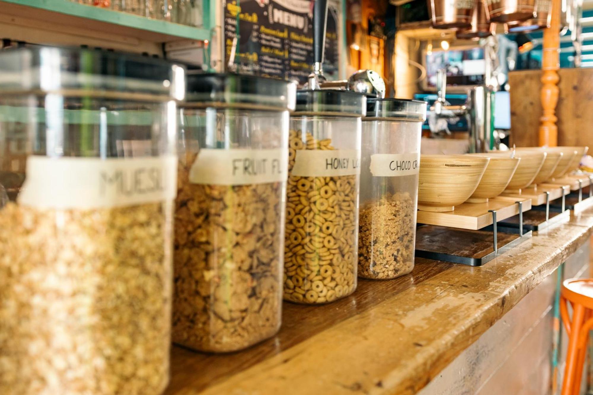The Flying Pig Beach Hostel Noordwijk Kültér fotó