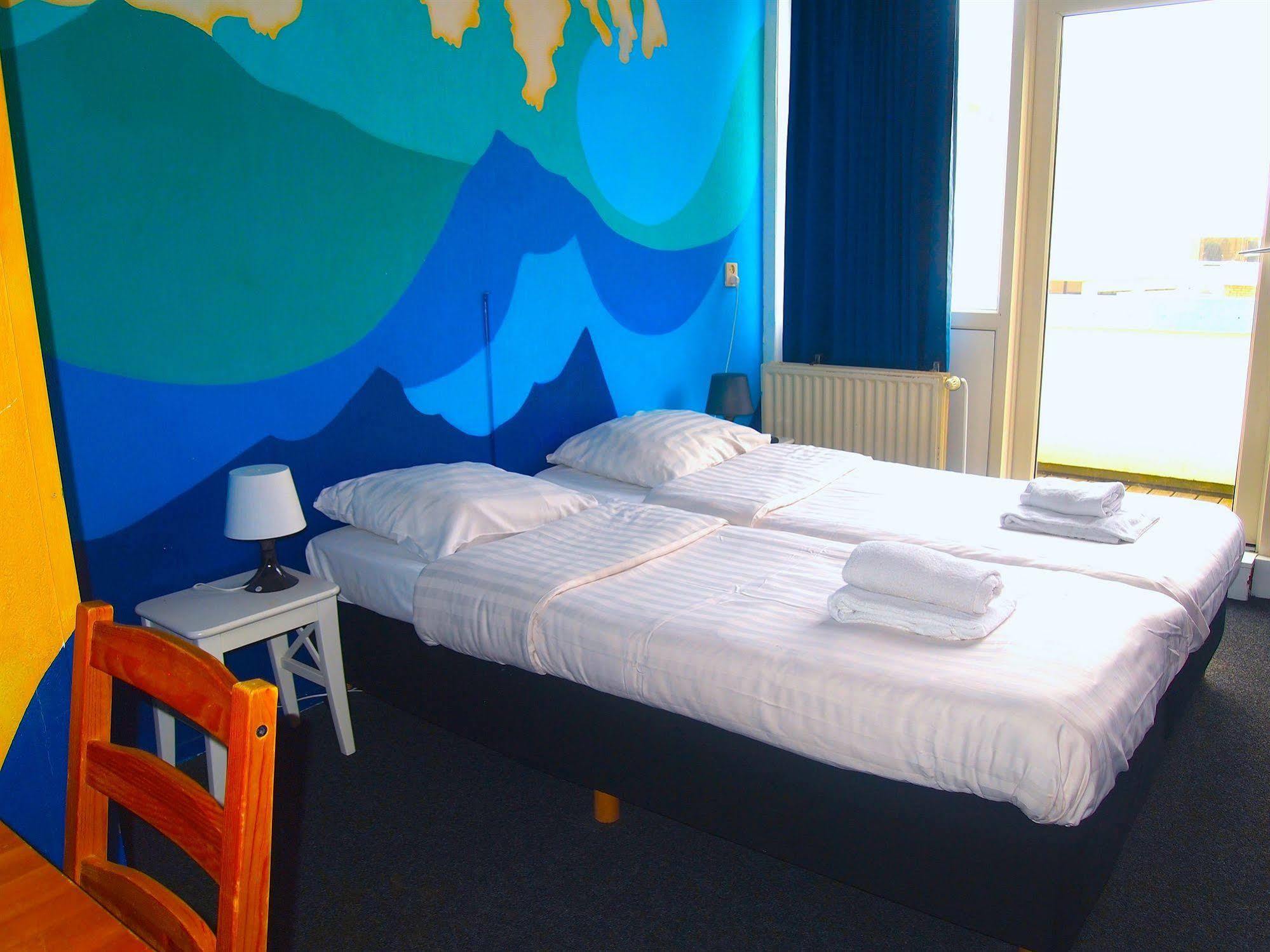The Flying Pig Beach Hostel, Ages 18 - 40 Noordwijk Kültér fotó