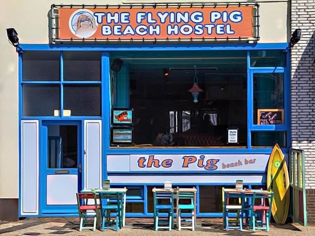 The Flying Pig Beach Hostel, Ages 18 - 40 Noordwijk Kültér fotó