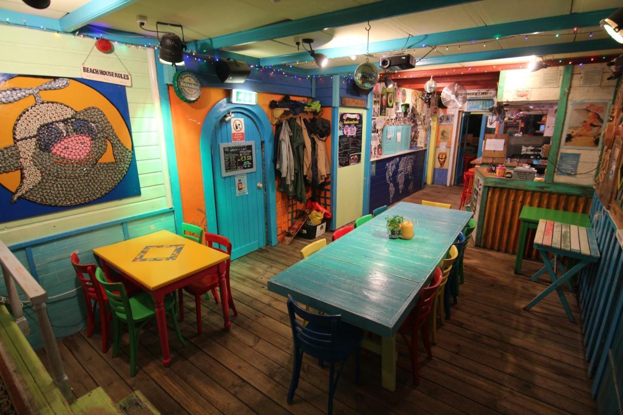 The Flying Pig Beach Hostel Noordwijk Kültér fotó